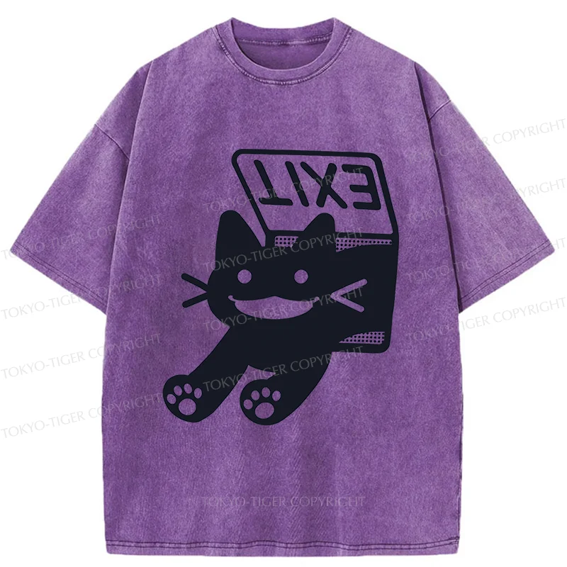 Tokyo-Tiger Cat Is Escaping Washed T-Shirt
