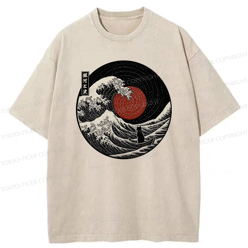 Tokyo-Tiger The Solitary Wanderer Cat Washed T-Shirt