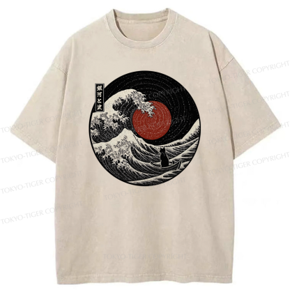 Tokyo-Tiger The Solitary Wanderer Cat Washed T-Shirt