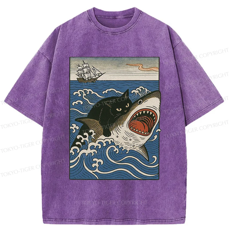 Tokyo-Tiger Cat Hunting Shark Washed T-Shirt