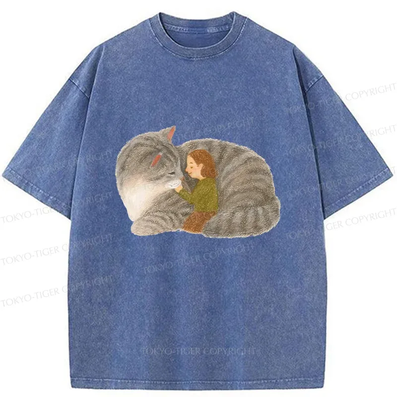 Tokyo-Tiger Girl Hugging Cat Washed T-Shirt
