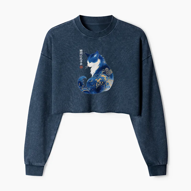 Tokyo-Tiger Retro Zen Cat: Living the Present Washed Crop Sweatshirt
