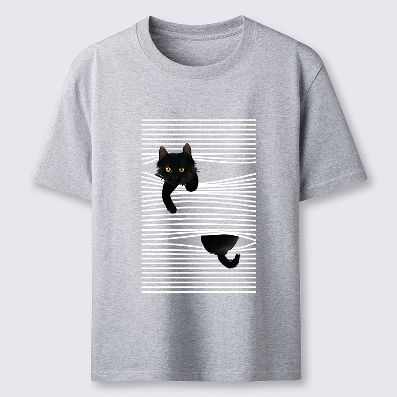 Tokyo-Tiger Cat Scratching Curtain Classic T-Shirt