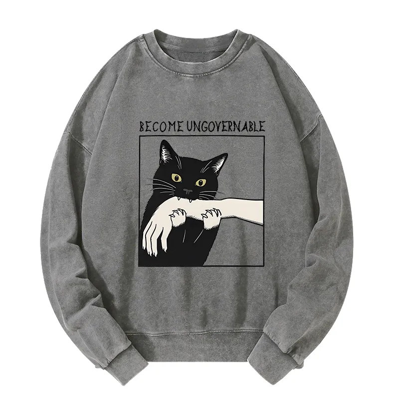 Tokyo-Tiger Black Cat Biting Washed Sweatshirt