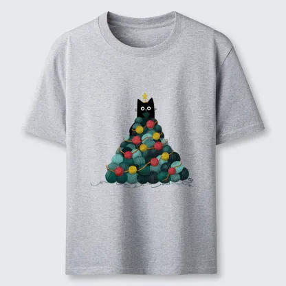 Tokyo-Tiger Yarn Christmas Tree Cat Classic T-Shirt