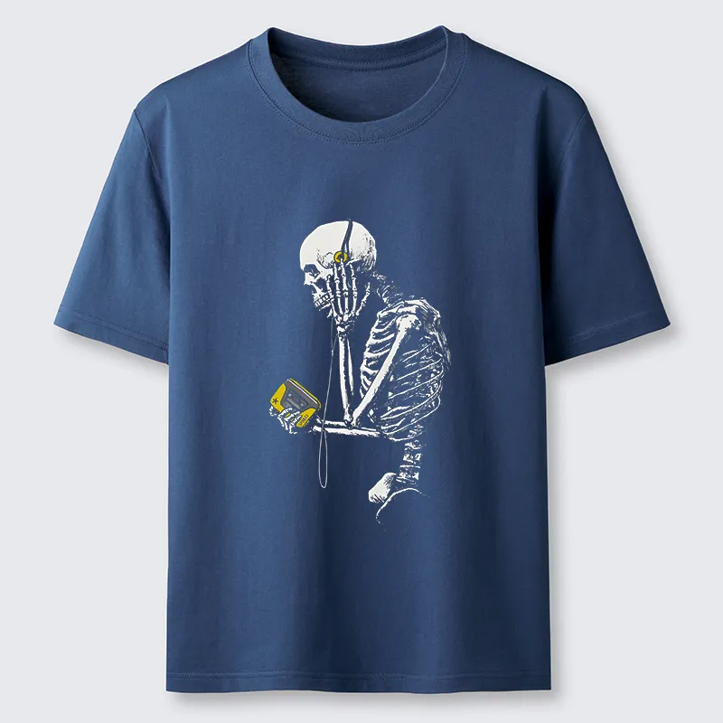 Tokyo-Tiger Skeleton Listening To Music Classic T-Shirt