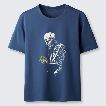 Tokyo-Tiger Skeleton Listening To Music Classic T-Shirt