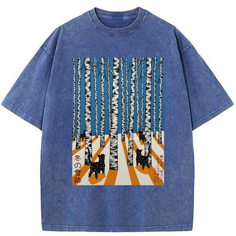 Tokyo-Tiger Traces in the Winter Snow Washed T-Shirt