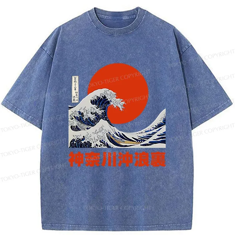 Tokyo-Tiger The Great Wave Off Kanagawa Washed T-Shirt