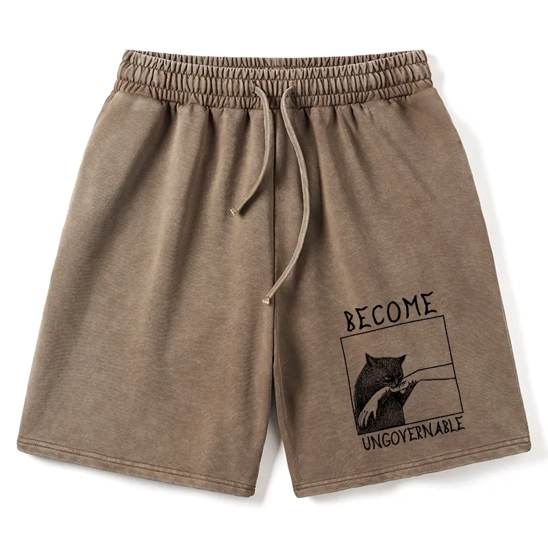 Tokyo-Tiger Cat Biting Arm Washed Shorts