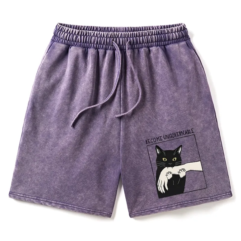 Tokyo-Tiger Black Cat Biting Washed Shorts