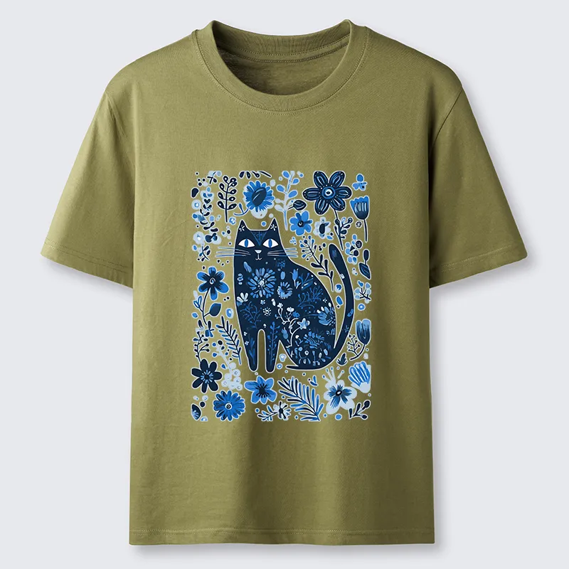 Tokyo-Tiger A Cat Among Flowers Classic T-Shirt