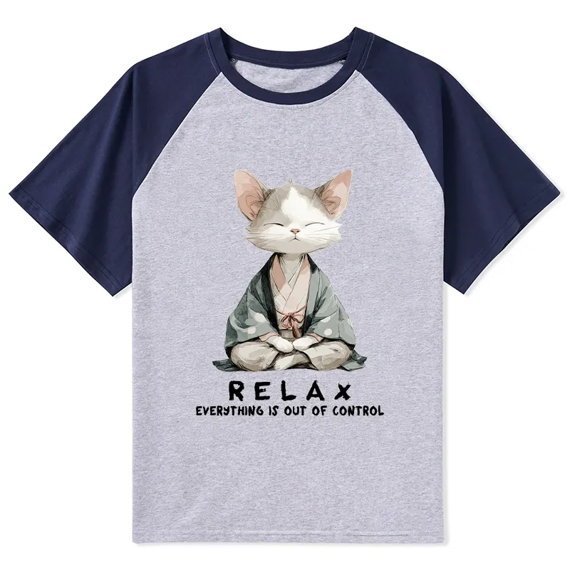 Tokyo-Tiger Zen Cat Relaxation，Everything's Out Of Control Raglan T-shirt