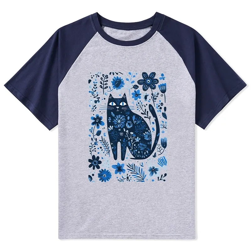 Tokyo-Tiger A Cat Among Flowers Raglan T-shirt