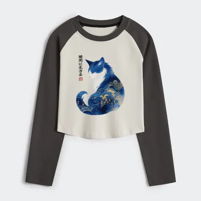 Tokyo-Tiger Retro Zen Cat: Living the Present Women's Crop Raglan T-Shirt