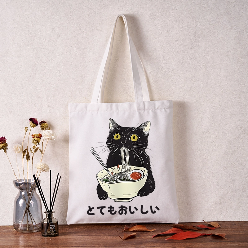 Tokyo-Tiger Cats Eat Ramen Noodles Tote Bag