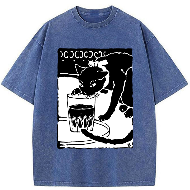 Tokyo-Tiger Black Cat Drinking Water Washed T-Shirt