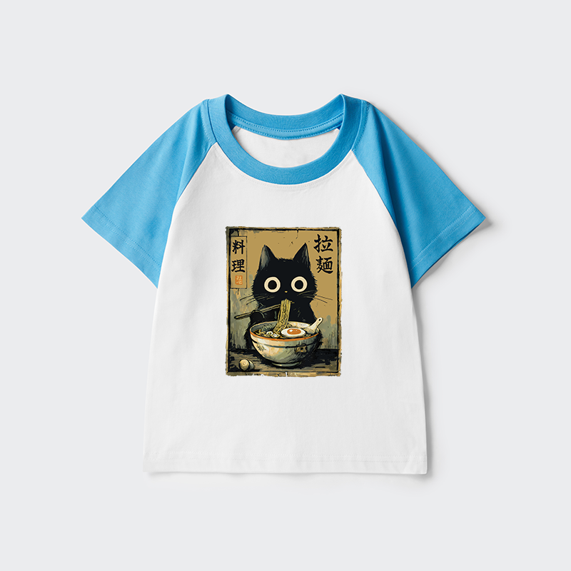Tokyo-Tiger Cute Black Cat Eating Ramen Japan Kids Raglan T-shirt