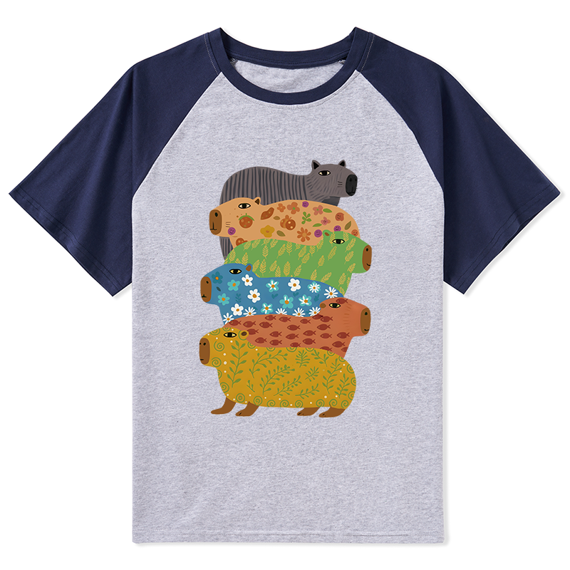 Tokyo-Tiger Colorful Capybaras Raglan T-shirt