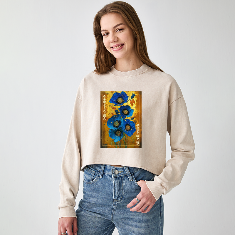 Tokyo-Tiger Shiny Blue Flower Warm Golden Background Washed Crop Sweatshirt