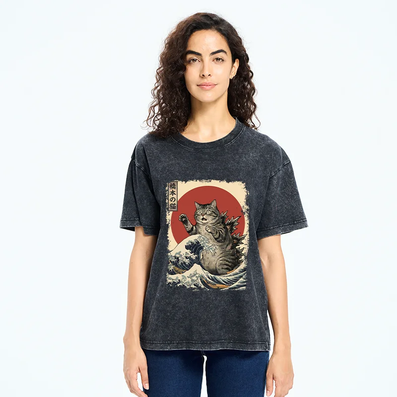 Tokyo-Tiger Catzilla Is Causing Destruction Washed T-Shirt