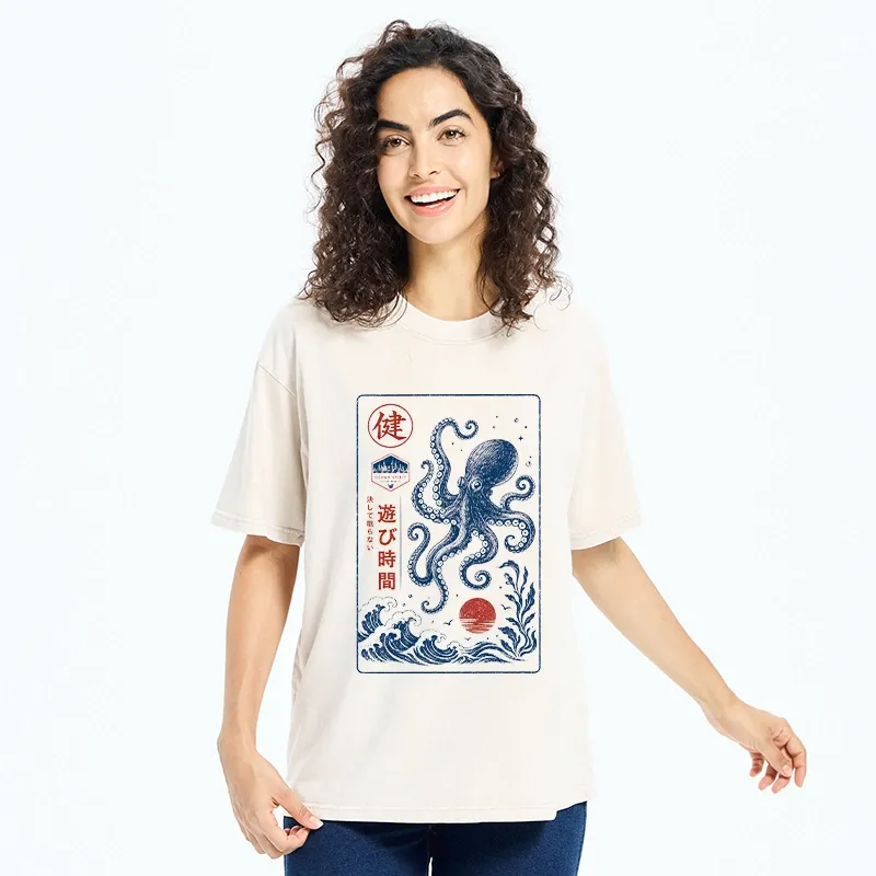 Tokyo-Tiger Octopus Swims In Wild Ocean Waves Washed T-Shirt