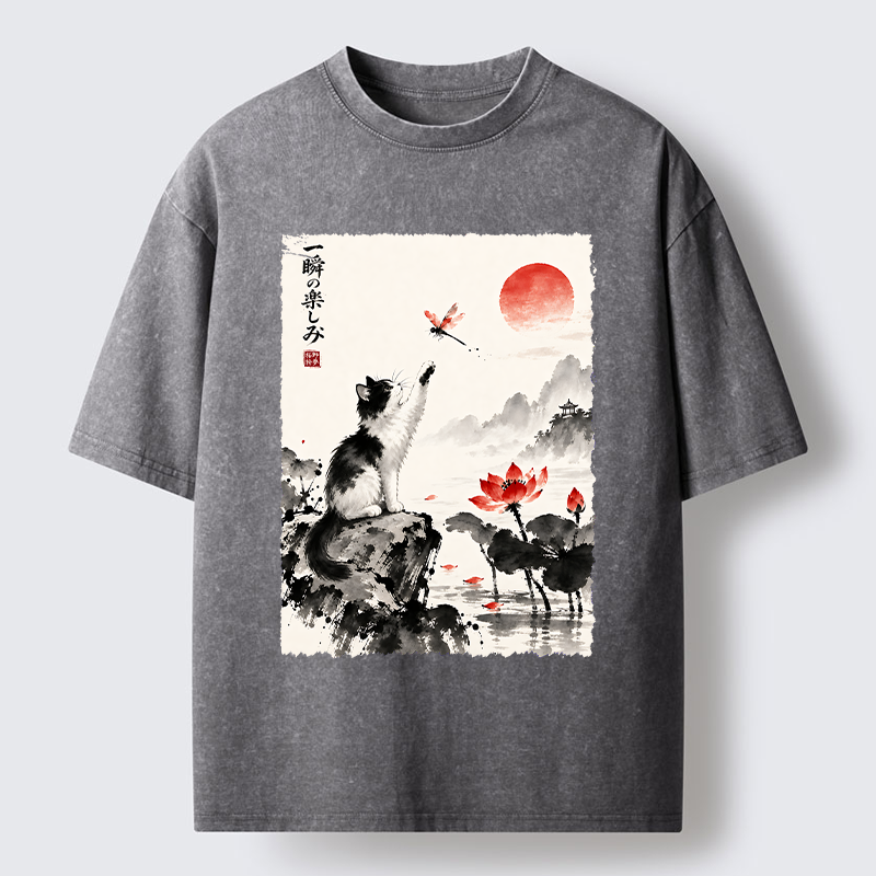 Tokyo-Tiger Cat Chases Dragonfly Washed T-Shirt