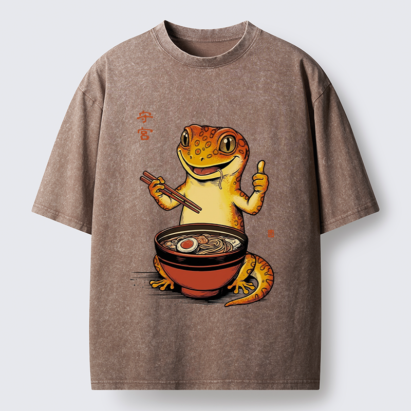 Tokyo-Tiger Japanese Gecko Eating Ramen Washed T-Shirt