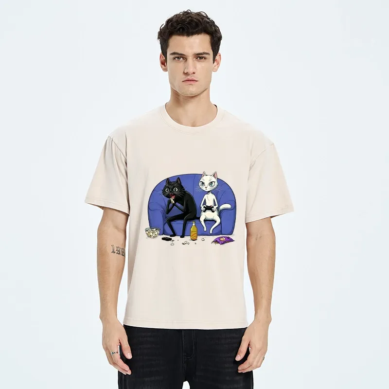 Tokyo-Tiger Two Cats One Couch Endless Fun Washed T-Shirt