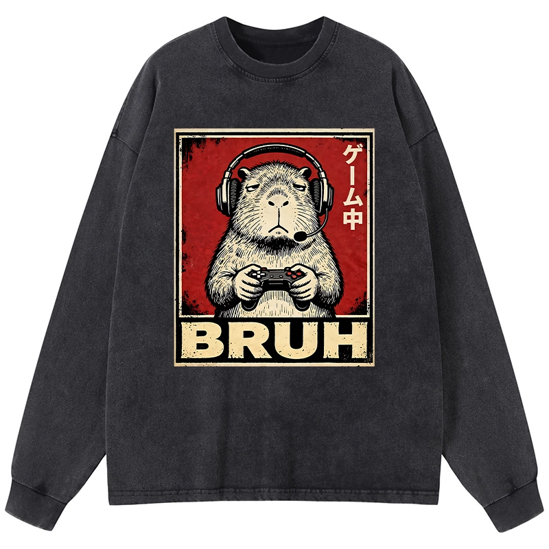 Tokyo-Tiger Funny Capybara Playing Games Washed Long Sleeve T-Shirt