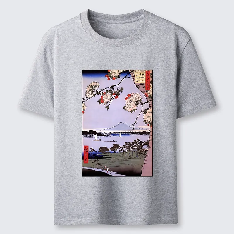 Tokyo-Tiger Vintage Japanese Print: Sakura And Fuji Classic T-Shirt