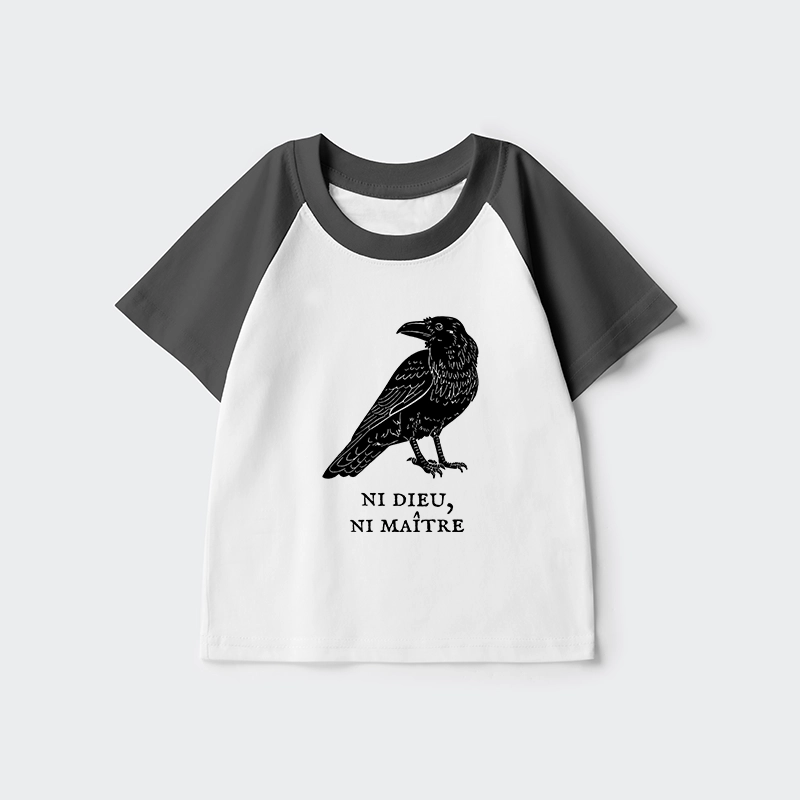 Tokyo-Tiger Crow Have A Strong Sense Of Self Kids Raglan T-shirt