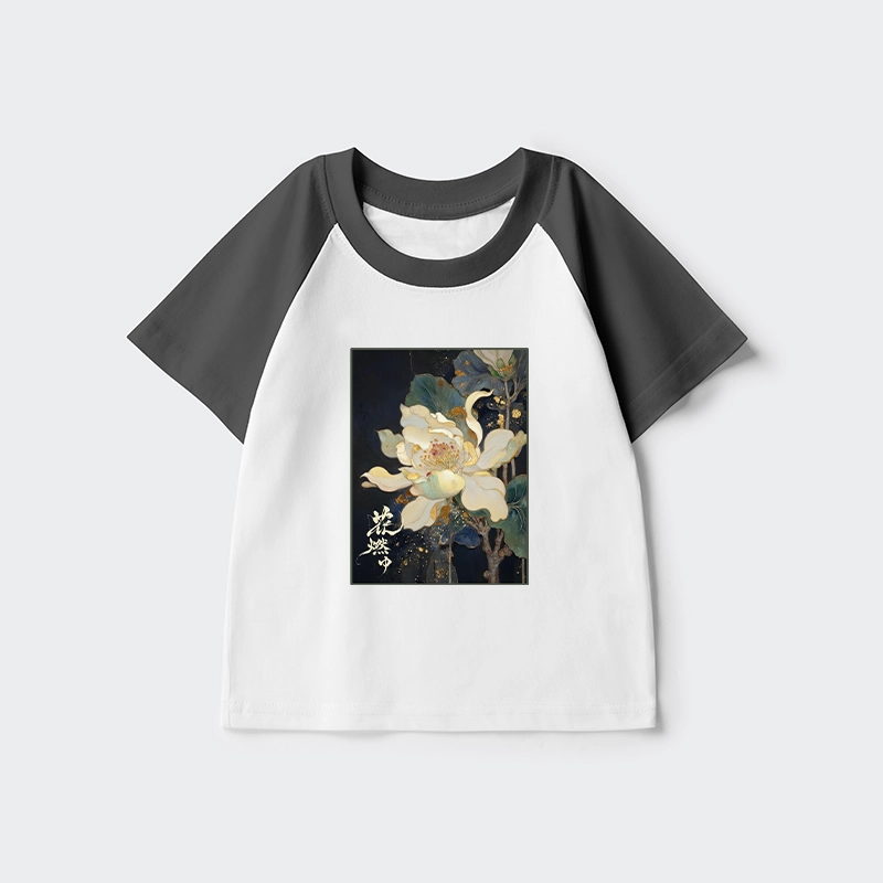 Tokyo-Tiger Lotus Adorned With Golden Specks Kids Raglan T-shirt