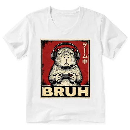 Tokyo-Tiger Funny Capybara Playing Games V-Neck Classic T-Shirt