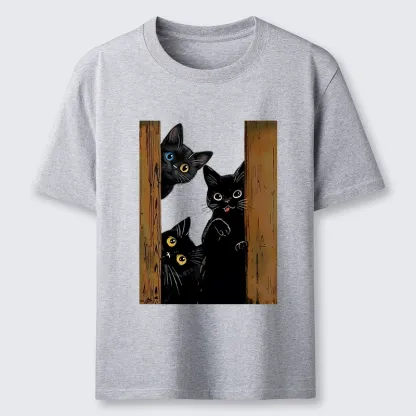 Tokyo-Tiger Funny Cats Spying On You Classic T-Shirt