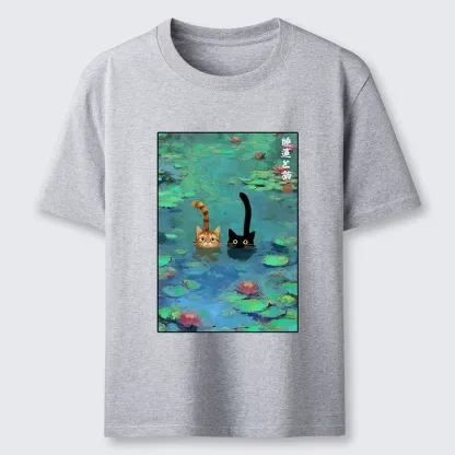 Tokyo-Tiger Funny Cats Swimming In Lilies Classic T-Shirt