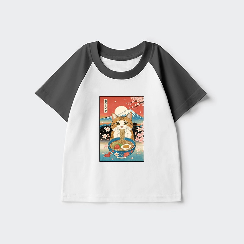 Tokyo-Tiger Funny Orange Cat Eating Ramen Japan Kids Raglan T-shirt