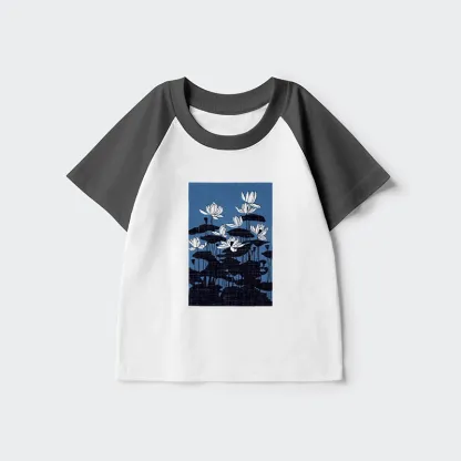 Tokyo-Tiger Blue Lotus Japanese Art Kids Raglan T-shirt