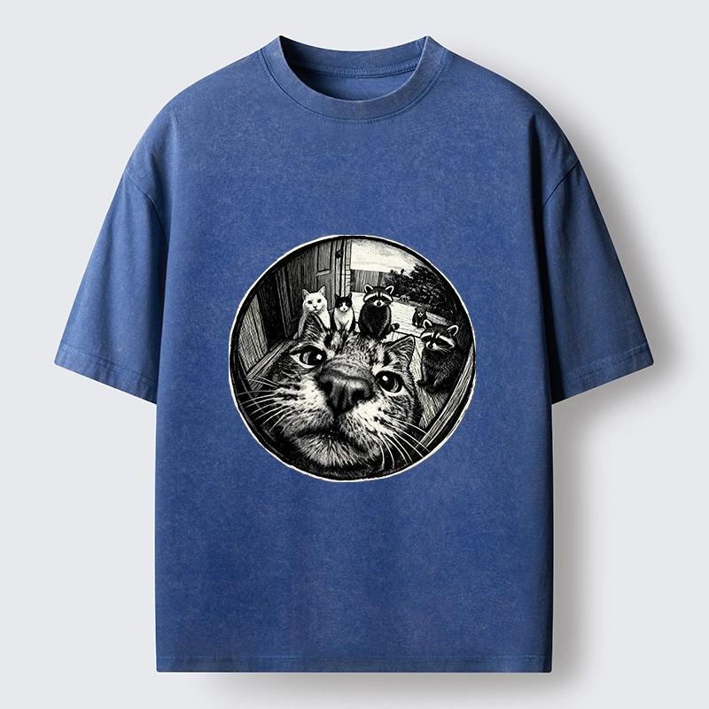 Tokyo-Tiger Cat Takes A Group Photo Washed T-Shirt