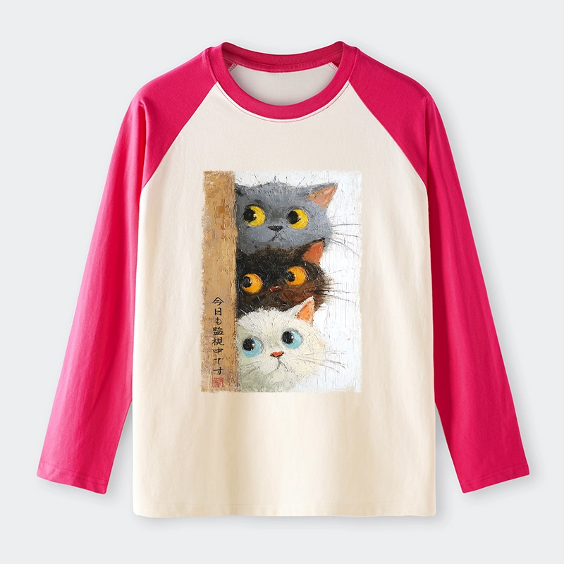 Tokyo-Tiger Three Cute Cats Watch You Raglan Long Sleeve T-shirt