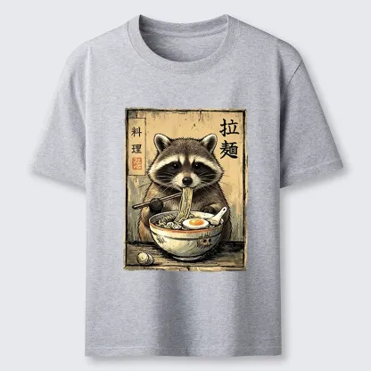 Tokyo-Tiger Raccoon Eating Ramen And Loving It Classic T-Shirt