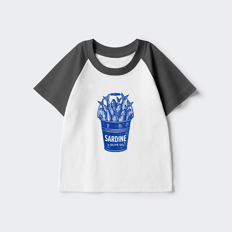 Tokyo-Tiger Vintage Bucket Full Of Fresh Sardines Kids Raglan T-shirt