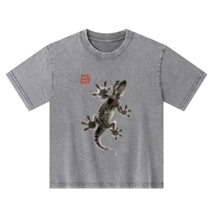 Tokyo-Tiger Minimal Asian Ink Brush Gecko Vibe Kids Washed T-Shirt