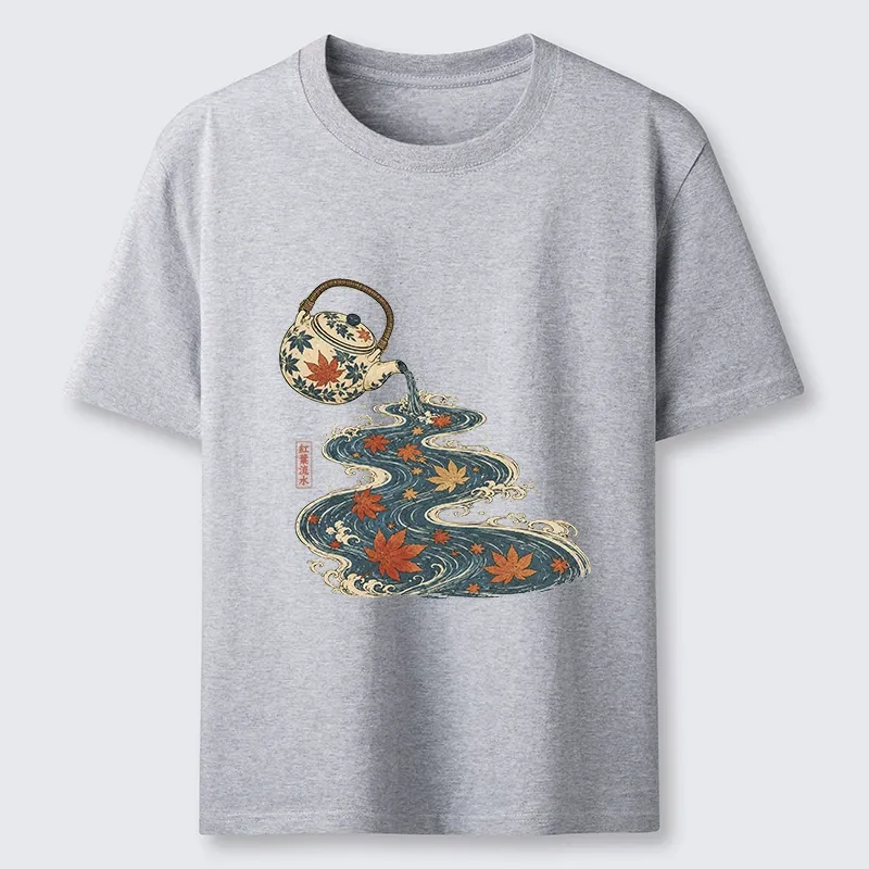 Tokyo-Tiger Maple Tea Pot Flowing River Ukiyo Art Classic T-Shirt
