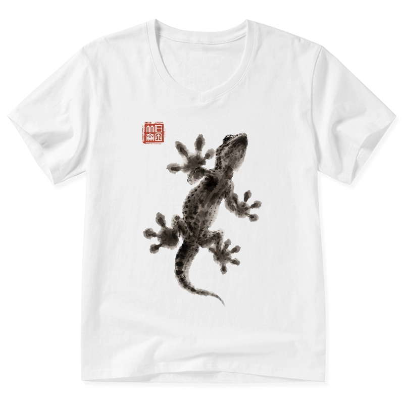 Tokyo-Tiger Minimal Asian Ink Brush Gecko Vibe V-Neck Classic T-Shirt