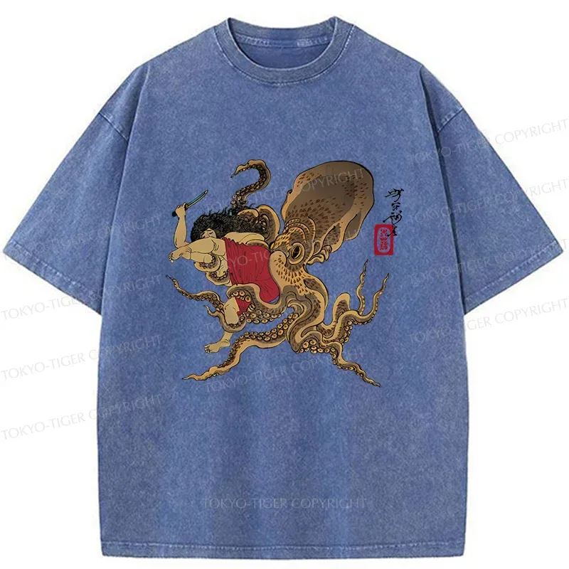 Tokyo-Tiger Man And Octopus Fighting Washed T-Shirt