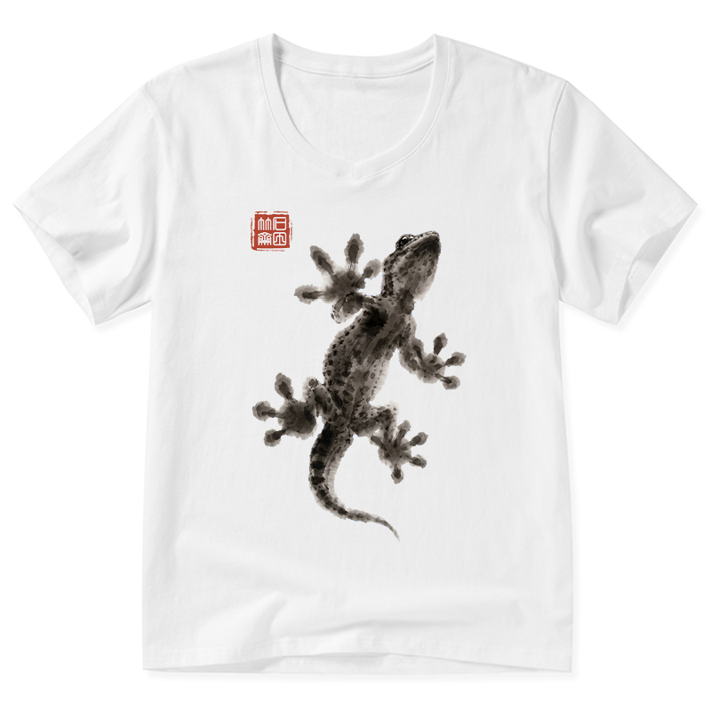 Tokyo-Tiger Minimal Asian Ink Brush Gecko Vibe V-Neck Classic T-Shirt