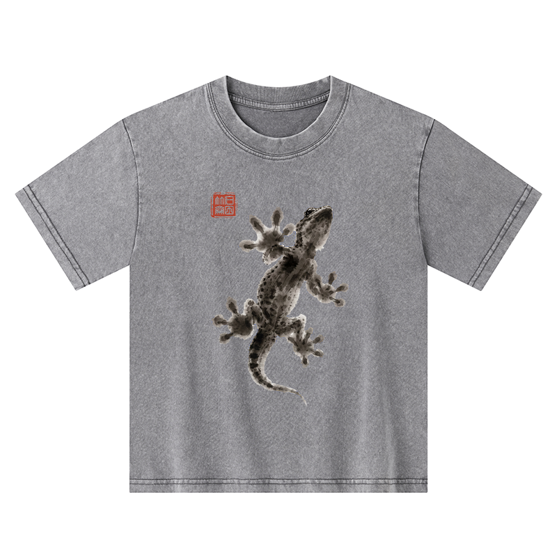 Tokyo-Tiger Minimal Asian Ink Brush Gecko Vibe Kids Washed T-Shirt