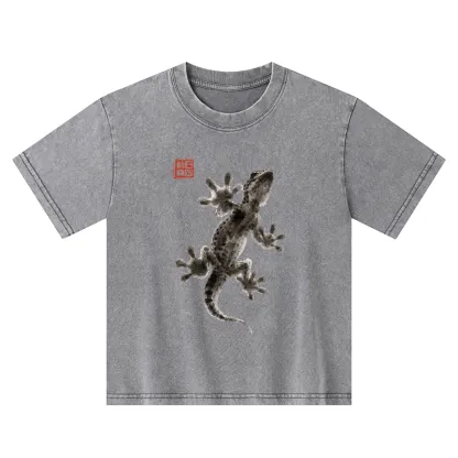 Tokyo-Tiger Minimal Asian Ink Brush Gecko Vibe Kids Washed T-Shirt
