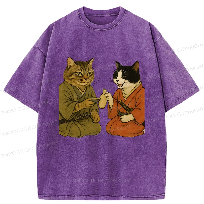 Tokyo-Tiger Cat Tasting Sake Washed T-Shirt